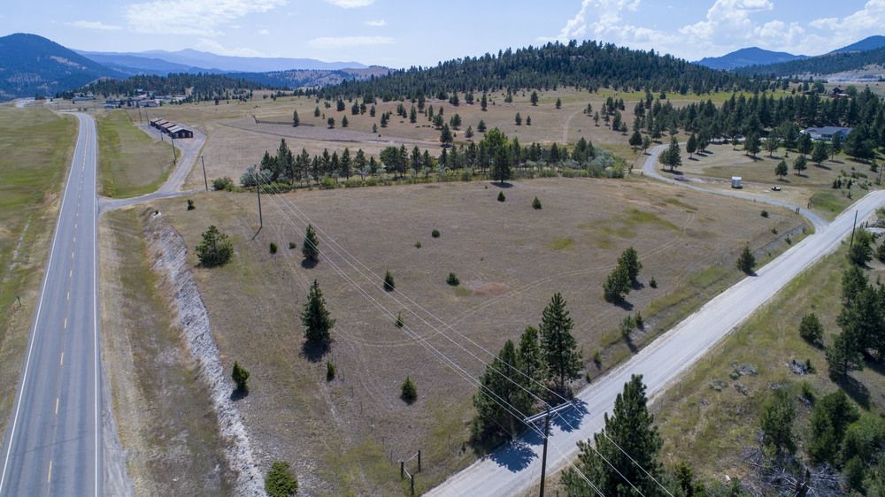 Gannon Rentals Storage Units : 1287 State Highway 282, Clancy, MT 59634